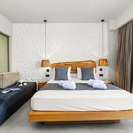 Emily's Luxury 佩科霍里