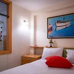 Emily's Luxury Apartment Pefkochori